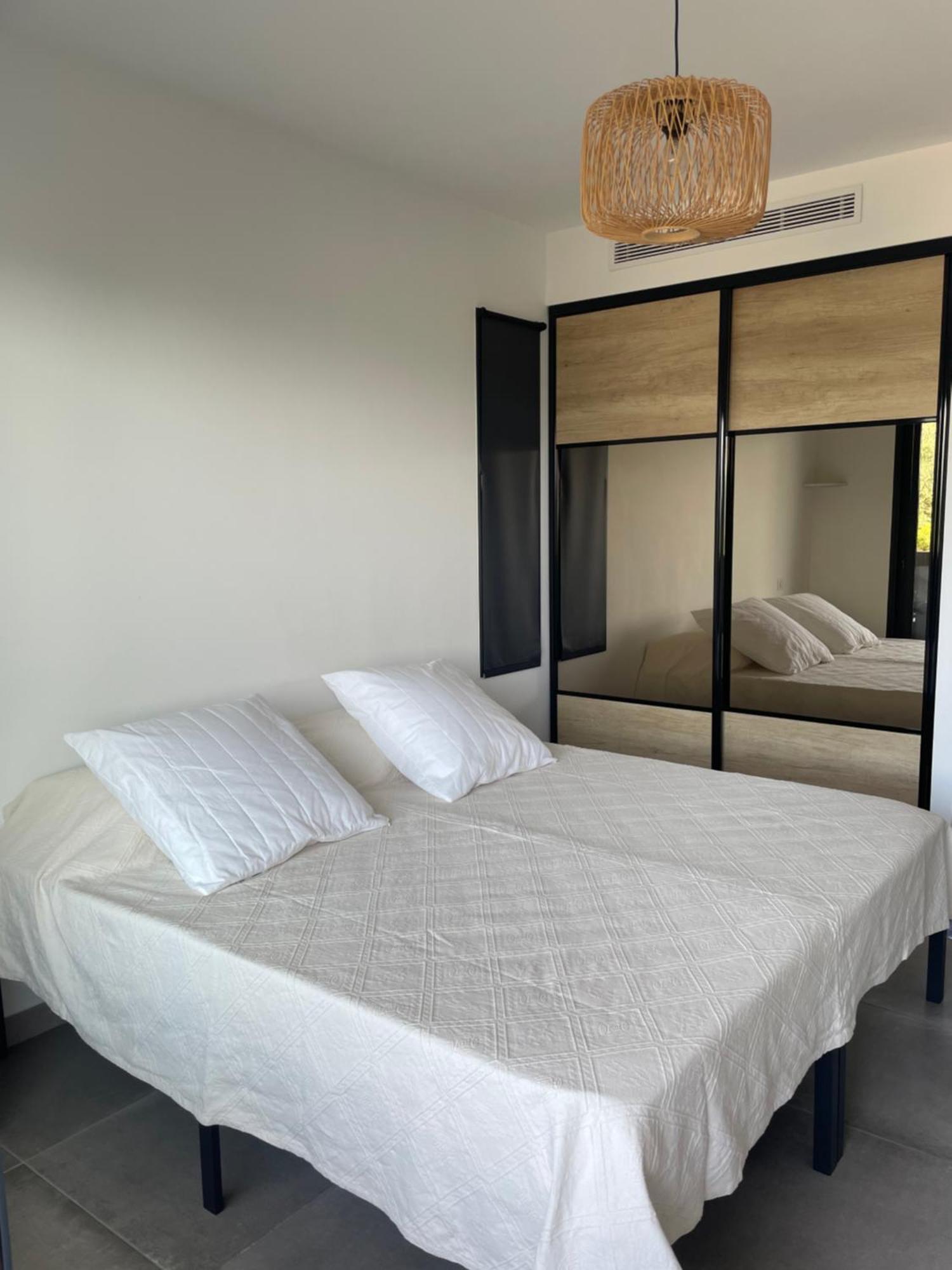 Bel Appartement Spacieux A Porto-Vecchio, 10Min A Pieds Du Centre Ville Экстерьер фото
